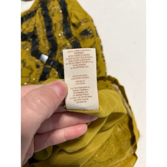 Free People Speak Easy Mini Dress beaded gold and black Size 4 new $168 - Picture 6 of 9